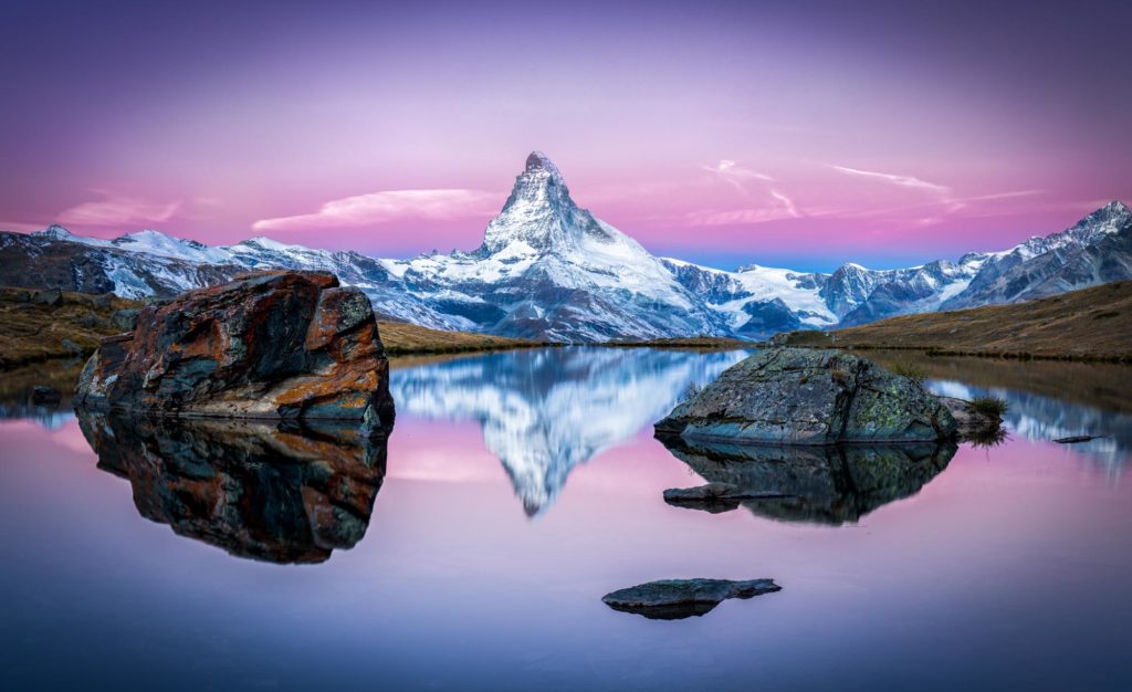 Stellisee Und Matterhorn In Den Schweizer Alpen Bei Zermatt, Sch