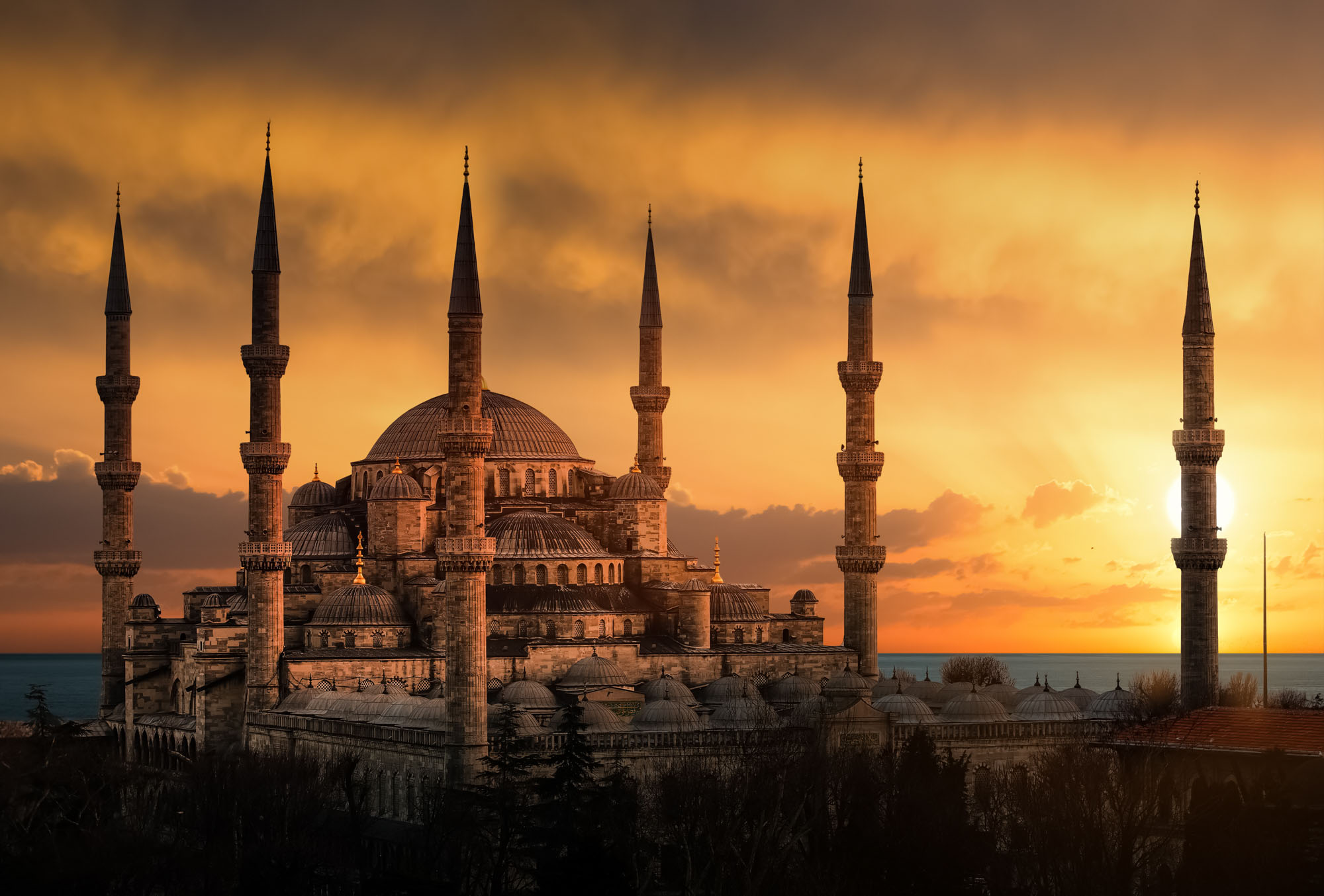 The Blue Mosque In Istanbul During Sunset The Blue Mosque In Istanbul During Sunset