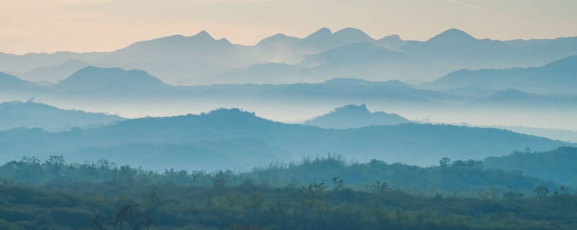 047 MORNING BLISS Michael Chinnici Vanishing Cuba Photo Workshop Adventures Pano