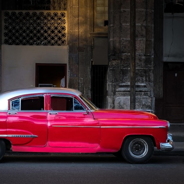 110 SEND THE BAT SIGNAL Michael Chinnici Vanishing Cuba Photo Workshop Adventures Square