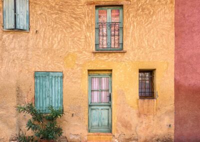 Roussillon Facade