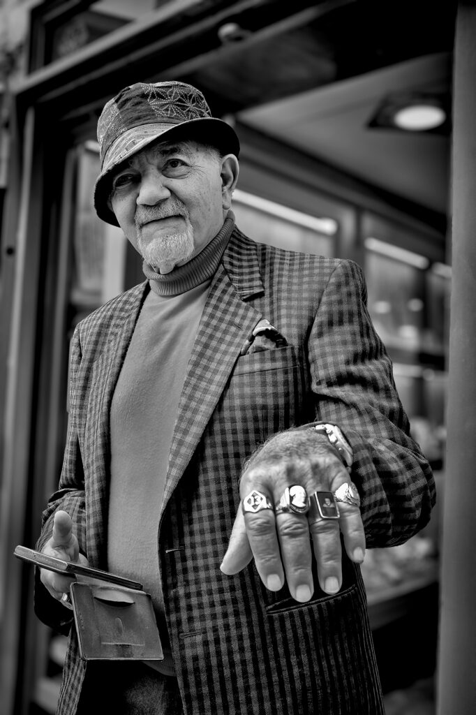 08 Photo Workshop Adventures Michael Chinnici Naples Italy 2023 05 Bw